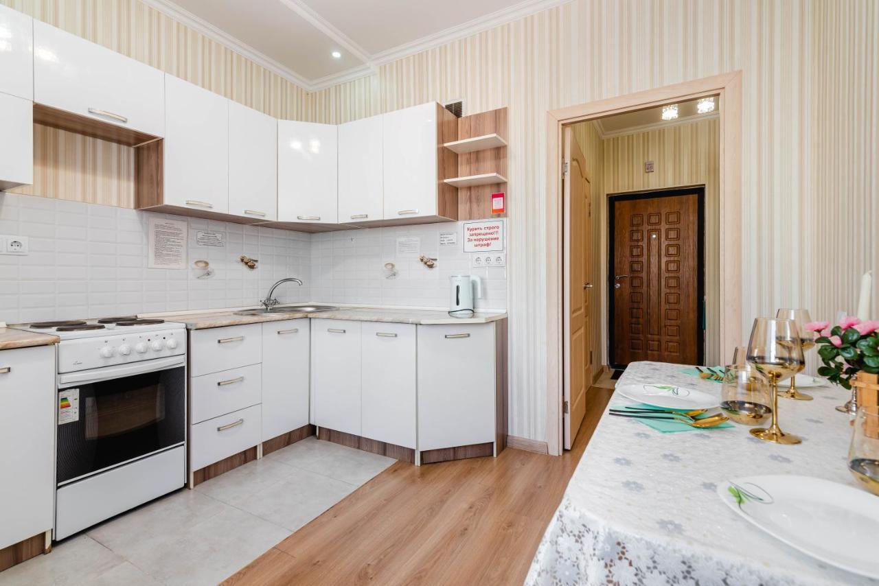 Akvarel Apartment Near Adk Alma-Ata Buitenkant foto